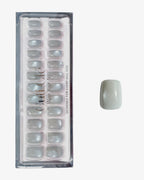 Uñas press-on Blue Hour Cat Eye Cuadrada Corta - efecto ojo de gato | Cuti Clé
