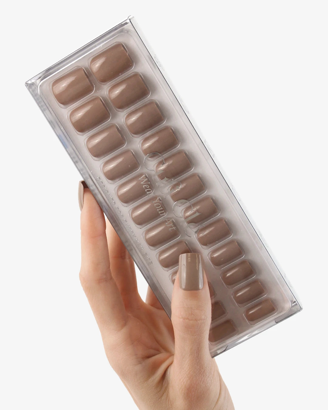 Uñas press-on Mocha Mousse Cuadrada Mediana - vista adicional 3 | Cuti Clé