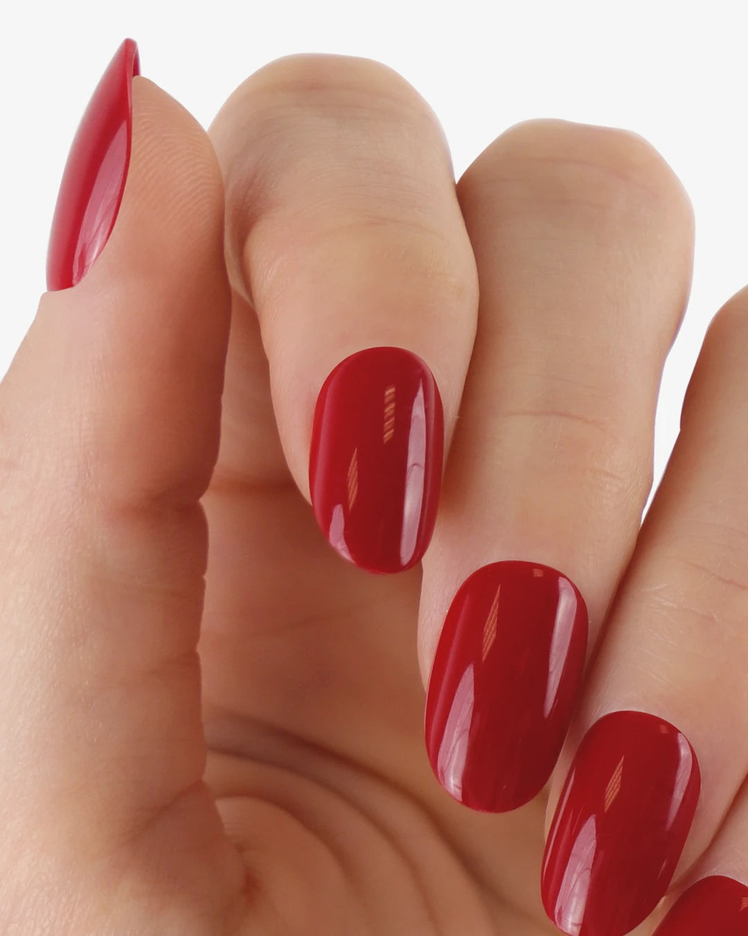 Uñas press-on Classic Red Redonda Corta - vista adicional 2 | Cuti Clé