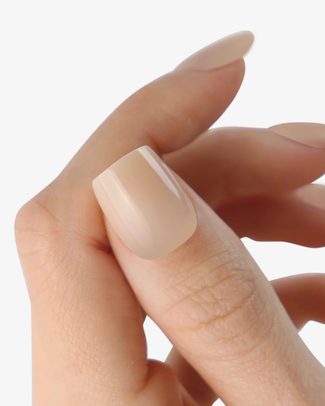 Uñas press-on Nude Veil Cuadrada Corta - vista adicional 3 | Cuti Clé