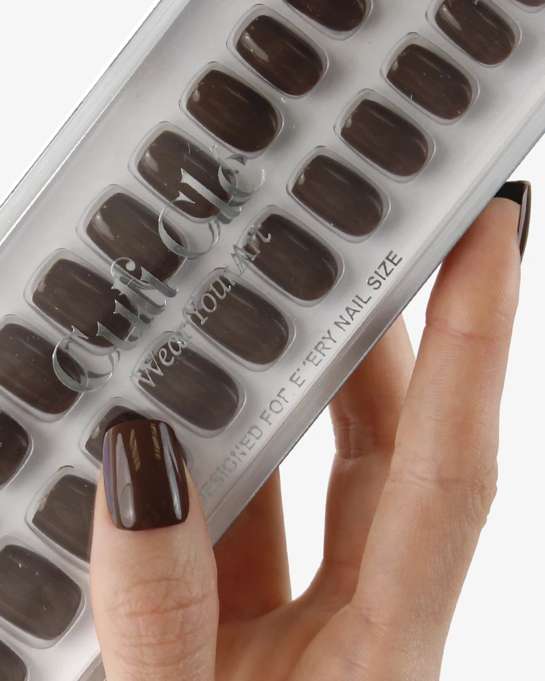 Uñas press-on Hot Chocolate Cuadrada Corta - vista adicional 4 | Cuti Clé