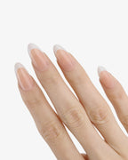 Uñas press-on Classic French Almendrada Mediana - vista adicional 1 | Cuti Clé