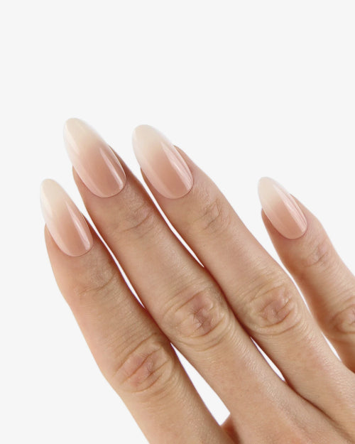 Uñas press-on Baby Boomer Almendrada Mediana - vista adicional 1 | Cuti Clé