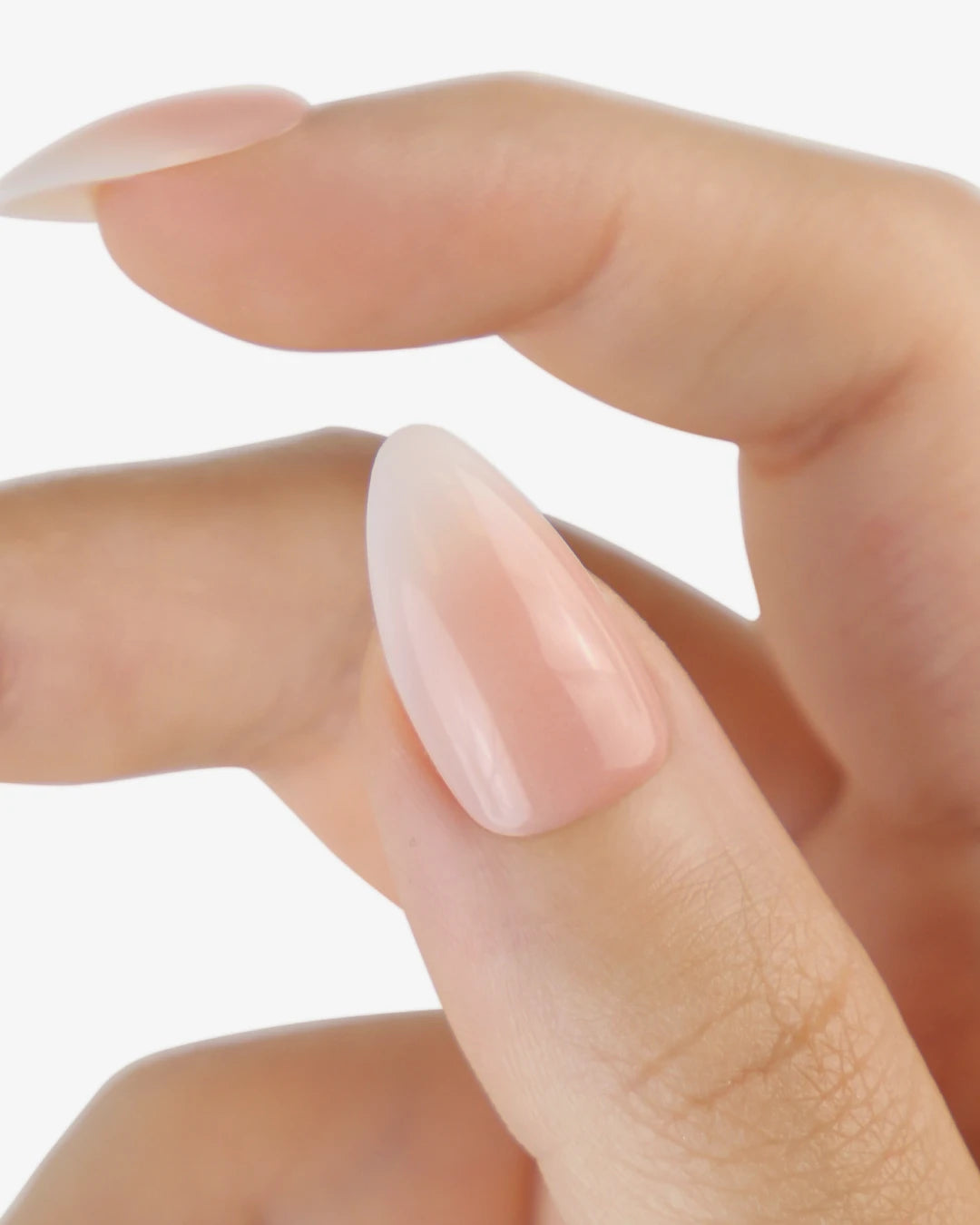 Uñas press-on Baby Boomer Almendrada Corta - vista adicional 2 | Cuti Clé