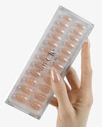 Uñas press-on Picnic Polka Almendrada Corta - vista adicional 4 | Cuti Clé